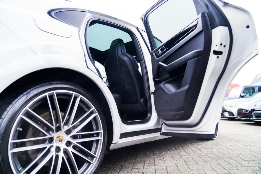 Porsche Cayenne Coupé 3.0 E-Hybrid | Stoelverkoeling | Stuurwiel Verwarming | Sport Chrono