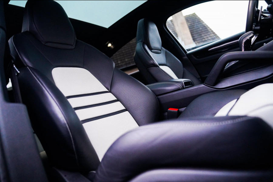 Porsche Cayenne Coupé 3.0 E-Hybrid | Stoelverkoeling | Stuurwiel Verwarming | Sport Chrono