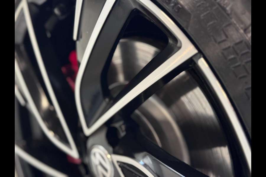 Volkswagen Golf 2.0 TSI GTI PANO | DYNAUDIO | HEAD UP | VOL!