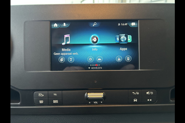 Mercedes-Benz Sprinter 317 CDI L2 H2 3500KG Trekhaak / Automaat / MBUX / Camera / Parkeersensoren / Navigatie / Airco