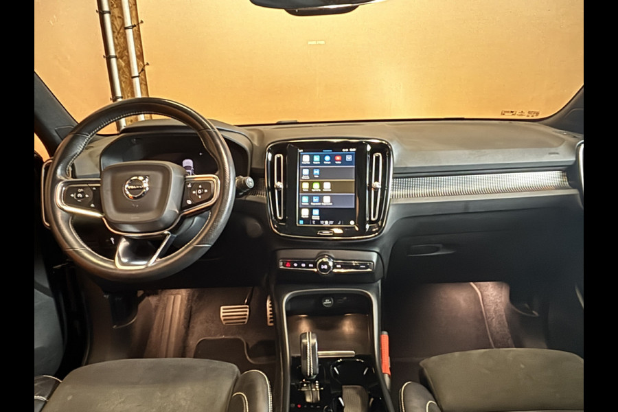 Volvo XC40 Recharge P8 AWD R-Design schuifdak | 360 camera | stoelverw. | stoelverw.