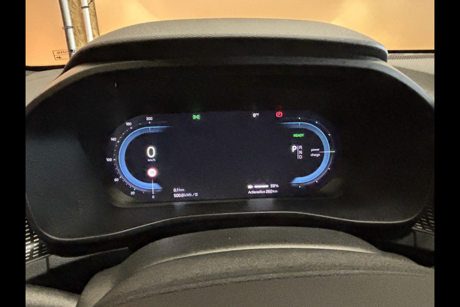 Volvo XC40 Recharge P8 AWD R-Design schuifdak | 360 camera | stoelverw. | stoelverw.