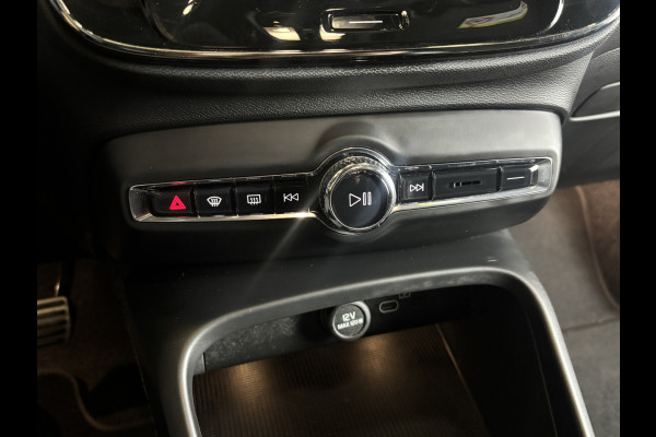 Volvo XC40 Recharge P8 AWD R-Design schuifdak | 360 camera | stoelverw. | stoelverw.