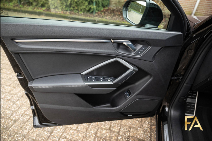 Audi Q3 Sportback 45 TFSI e S Line Panodak|Sonos|Leder|20Inch