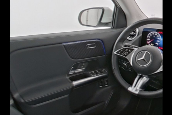 Mercedes-Benz GLA 250 e Plug-In Hybride Trekhaak | Ledkoplampen | Sfeerverlichting | Stuur en Stoelverwarming | Keyless-Go. Inclusief 24 maanden Mercedes-Benz Certified garantie voor Europa.
