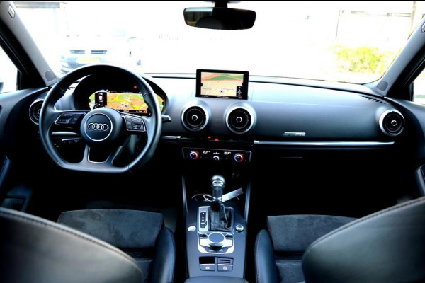 Audi A3 Sportback 40 e-tron Sport 204PK S18/LED/CAM/NAV/LEER
