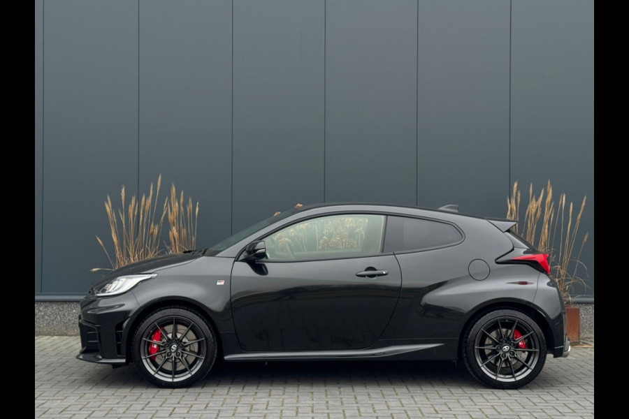 Toyota Yaris 1.6 Turbo GR Performance 280PK NIEUW SPERDIFF CLIMATE LEDER