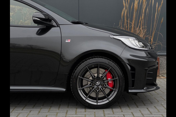 Toyota Yaris 1.6 Turbo GR Performance 280PK NIEUW SPERDIFF CLIMATE LEDER