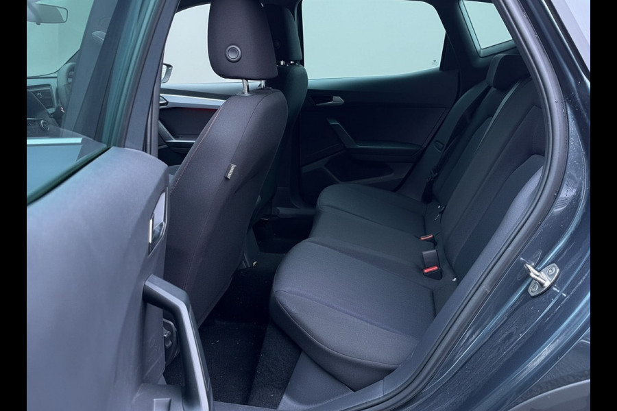 Seat Arona 110PK TSI FR XPERIENCE CARPLAY/CAMERA/LED