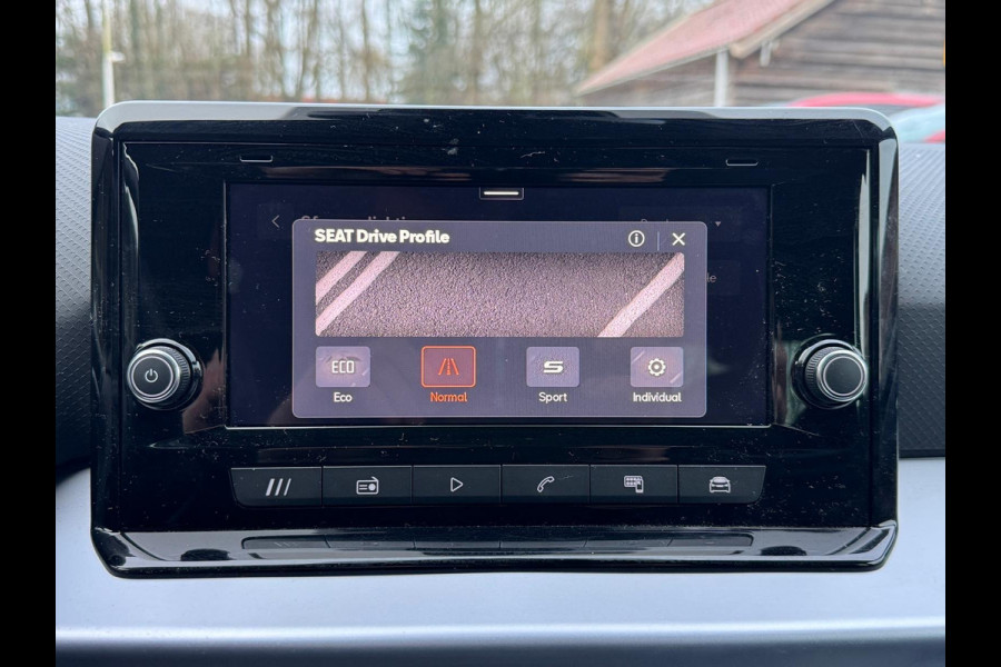 Seat Arona 110PK TSI FR XPERIENCE CARPLAY/CAMERA/LED