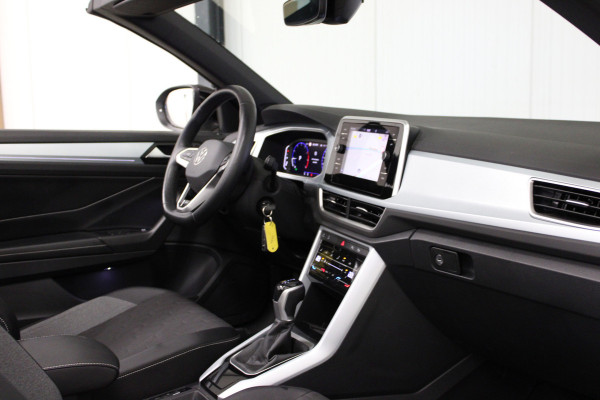 Volkswagen T-Roc Cabrio 1.5 TSI 150PK DSG STYLE VIRTUAL/NAVI/CARPLAY FABRIEKS GARANTIE