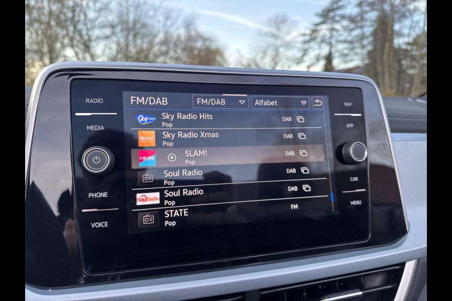 Volkswagen T-Roc Cabrio 1.5 TSI 150PK DSG STYLE VIRTUAL/NAVI/CARPLAY FABRIEKS GARANTIE