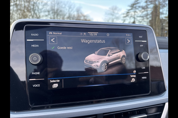 Volkswagen T-Roc Cabrio 1.5 TSI 150PK DSG STYLE VIRTUAL/NAVI/CARPLAY FABRIEKS GARANTIE