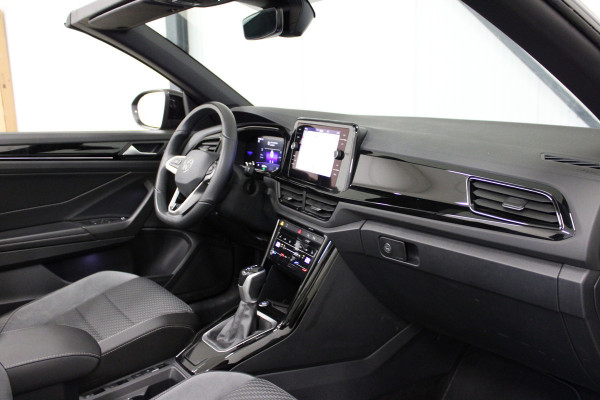 Volkswagen T-Roc Cabrio 1.5 TSI 150PK DSG R-LINE SPORT LEDER/MATRIX-LED/NAVI/CARPLAY/FABRIEKS GARANTIE****
