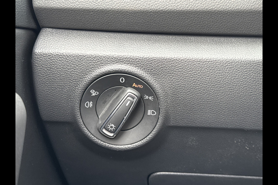 Volkswagen T-Roc Cabrio 1.5 TSI 150PK DSG R-LINE SPORT LEDER/MATRIX-LED/NAVI/CARPLAY/FABRIEKS GARANTIE****