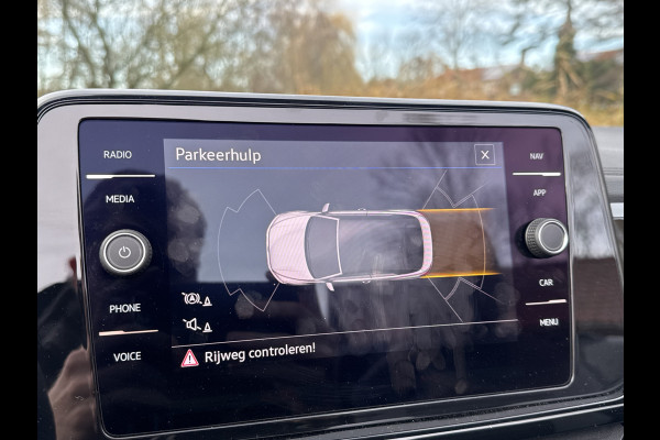 Volkswagen T-Roc Cabrio 1.5 TSI 150PK DSG R-LINE SPORT LEDER/MATRIX-LED/NAVI/CARPLAY/FABRIEKS GARANTIE****