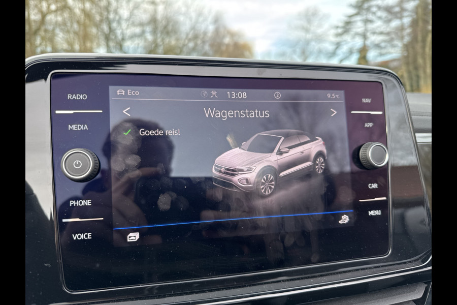 Volkswagen T-Roc Cabrio 1.5 TSI 150PK DSG R-LINE SPORT LEDER/MATRIX-LED/NAVI/CARPLAY/FABRIEKS GARANTIE****