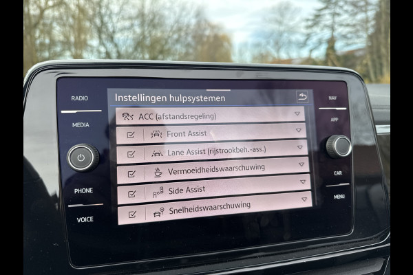 Volkswagen T-Roc Cabrio 1.5 TSI 150PK DSG R-LINE SPORT LEDER/MATRIX-LED/NAVI/CARPLAY/FABRIEKS GARANTIE****