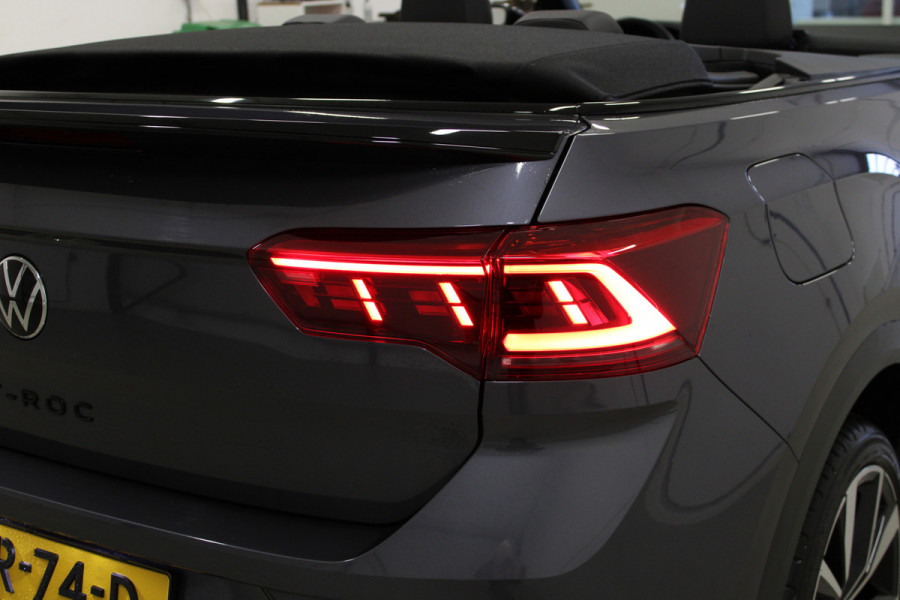 Volkswagen T-Roc Cabrio 1.5 TSI 150PK DSG R-LINE SPORT LEDER/MATRIX-LED/NAVI/CARPLAY/FABRIEKS GARANTIE****