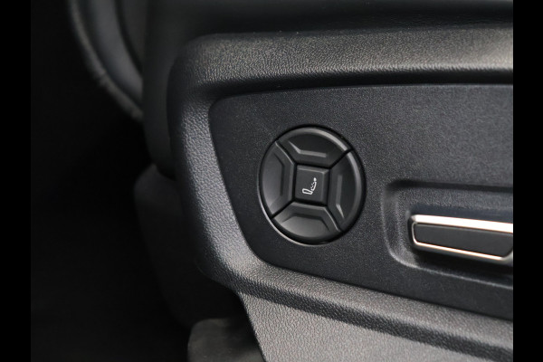 Audi Q7 55 TFSI e quattro Sport S [SCHUIFKANTELDAK, ADAPTIVE CRUISE, 360 CAMERA, TREKHAAK INKLAPBAAR, MEMORY SEATS, LUCHTVERING, STOELMASSAGE, APPLE CARPLAY, ANDROID, STUURVERWARMING, STOELVENTILATIE, STOELVERWARMING, VOL LED