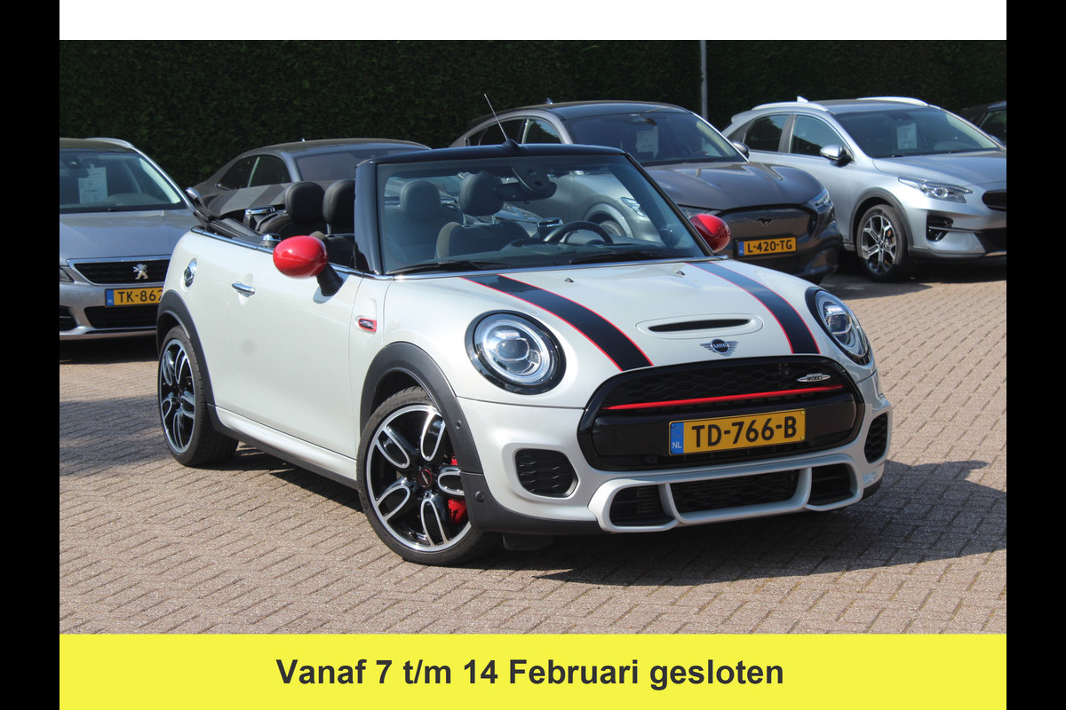 MINI Cabrio 2.0 John Cooper Works Chili / Full options / Camera / JCW Package / Head-up display / DAB / Harman Kardon