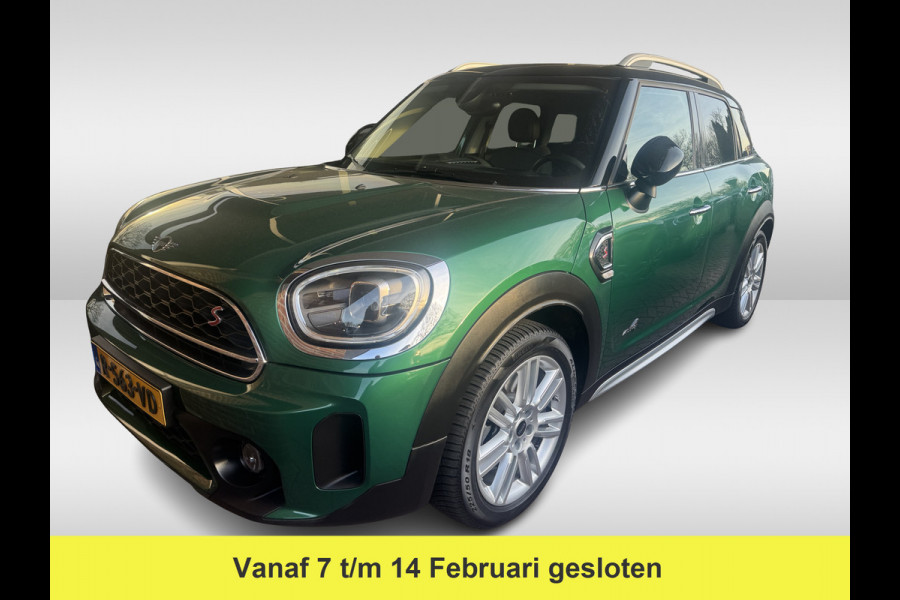 MINI Countryman 2.0 Cooper S ALL4 Classic / Trekhaak / Camera / Head-up / Keyless / 18'' / CarPlay / Stoelverwarming / DAB / Cruise Control