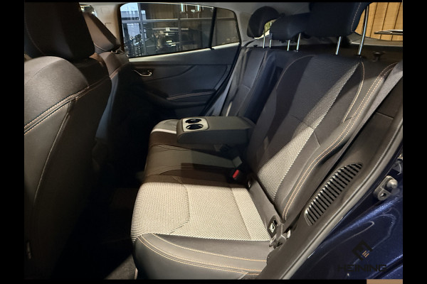 Subaru XV 2.0i e-BOXER Luxury. Automaat 4X4. Adaptive-cruise. Apple-carplay. Navi. Camera voor en achter. 49000km met NAP.
