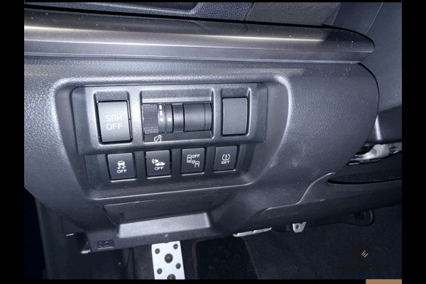 Subaru XV 2.0i e-BOXER Luxury. Automaat 4X4. Adaptive-cruise. Apple-carplay. Navi. Camera voor en achter. 49000km met NAP.