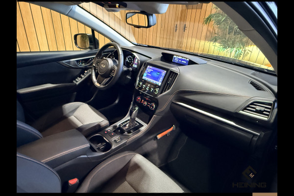 Subaru XV 2.0i e-BOXER Luxury. Automaat 4X4. Adaptive-cruise. Apple-carplay. Navi. Camera voor en achter. 49000km met NAP.