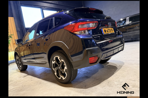 Subaru XV 2.0i e-BOXER Luxury. Automaat 4X4. Adaptive-cruise. Apple-carplay. Navi. Camera voor en achter. 49000km met NAP.