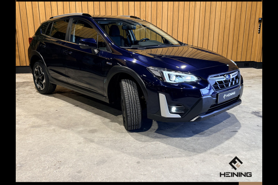 Subaru XV 2.0i e-BOXER Luxury. Automaat 4X4. Adaptive-cruise. Apple-carplay. Navi. Camera voor en achter. 49000km met NAP.