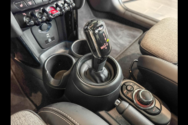 MINI 1.5 Cooper Steptr.Aut.-7 ** LED, NAVI+, PANORAMA, HuD, HALF-LEDER, KEYLESS, CAMERA ** 1e EIG - UNFALLFREI ** ** INFORMEER OOK NAAR ONZE AANTREKKELIJKE FINANCIAL-LEASE TARIEVEN **