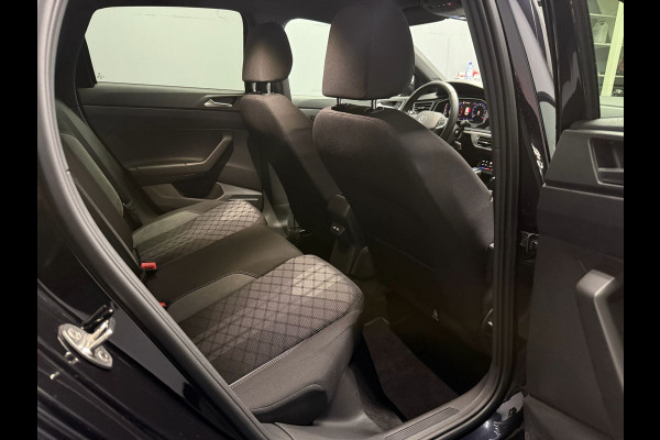 Volkswagen Polo 1.0 TSI R-Line IQ Aut 2023