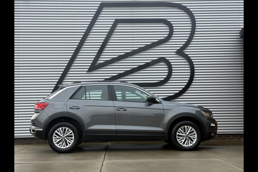 Volkswagen T-Roc 1.5 TSI Style 1e Eigenaar|Navi|Carplay|Trekhaak|PDC V+A|Cruise|N.A.P|150pk|APK tot 06-2027