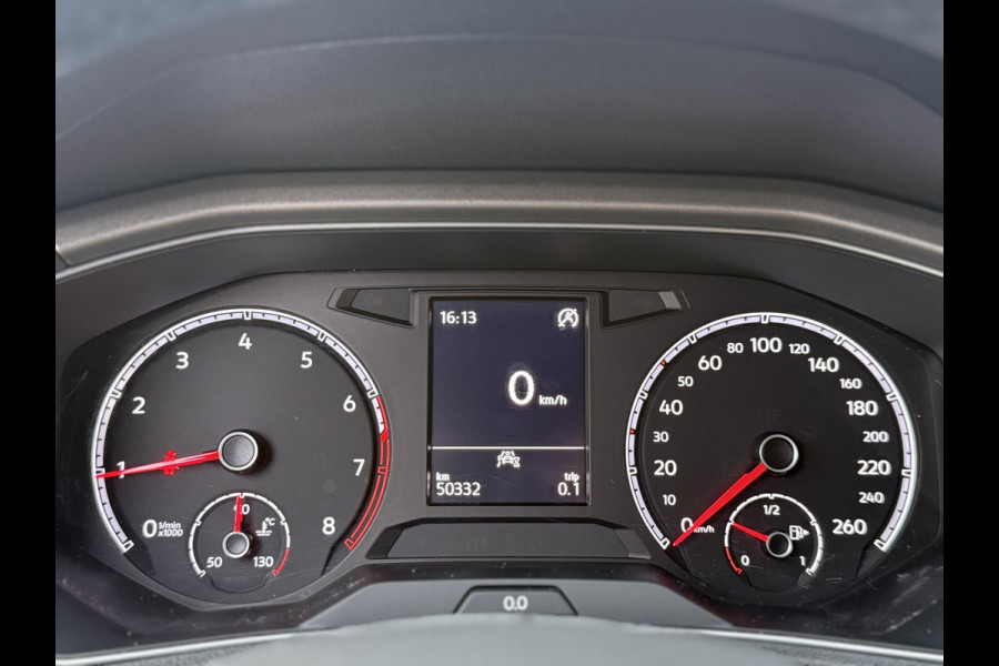 Volkswagen T-Roc 1.5 TSI Style 1e Eigenaar|Navi|Carplay|Trekhaak|PDC V+A|Cruise|N.A.P|150pk|APK tot 06-2027