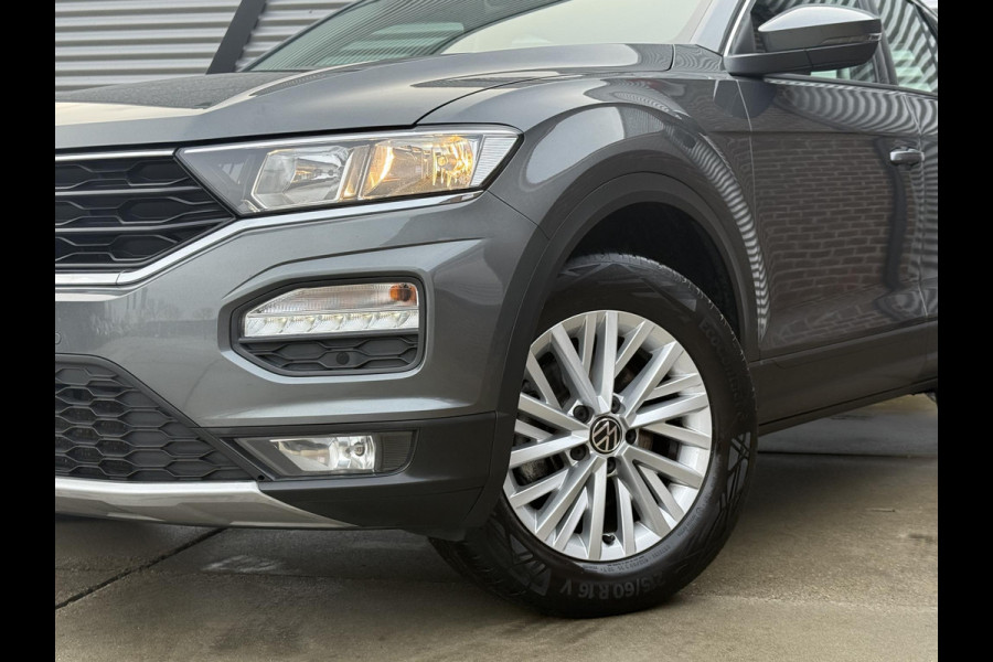 Volkswagen T-Roc 1.5 TSI Style 1e Eigenaar|Navi|Carplay|Trekhaak|PDC V+A|Cruise|N.A.P|150pk|APK tot 06-2027