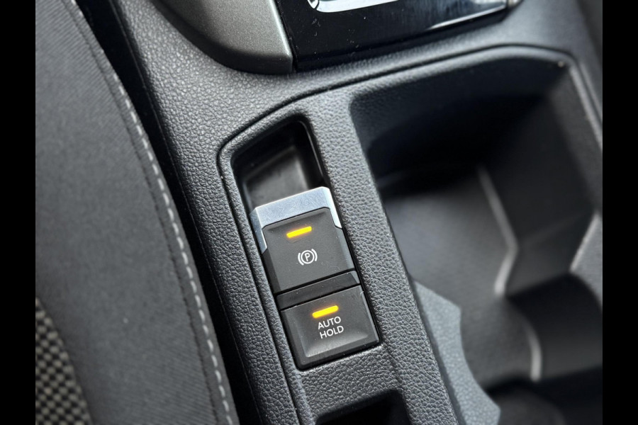 Volkswagen T-Roc 1.5 TSI Style 1e Eigenaar|Navi|Carplay|Trekhaak|PDC V+A|Cruise|N.A.P|150pk|APK tot 06-2027