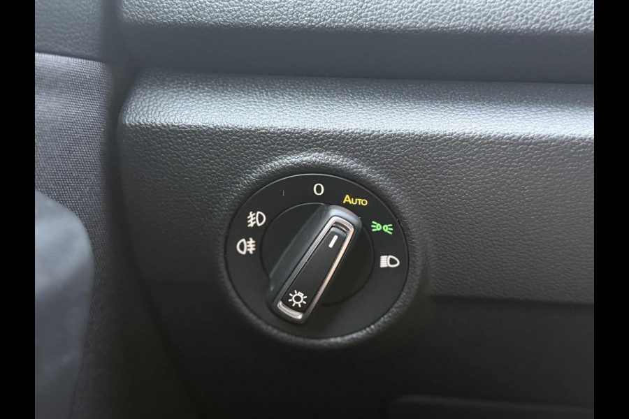 Volkswagen T-Roc 1.5 TSI Style 1e Eigenaar|Navi|Carplay|Trekhaak|PDC V+A|Cruise|N.A.P|150pk|APK tot 06-2027