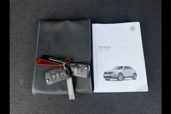 Volkswagen T-Roc 1.5 TSI Style 1e Eigenaar|Navi|Carplay|Trekhaak|PDC V+A|Cruise|N.A.P|150pk|APK tot 06-2027