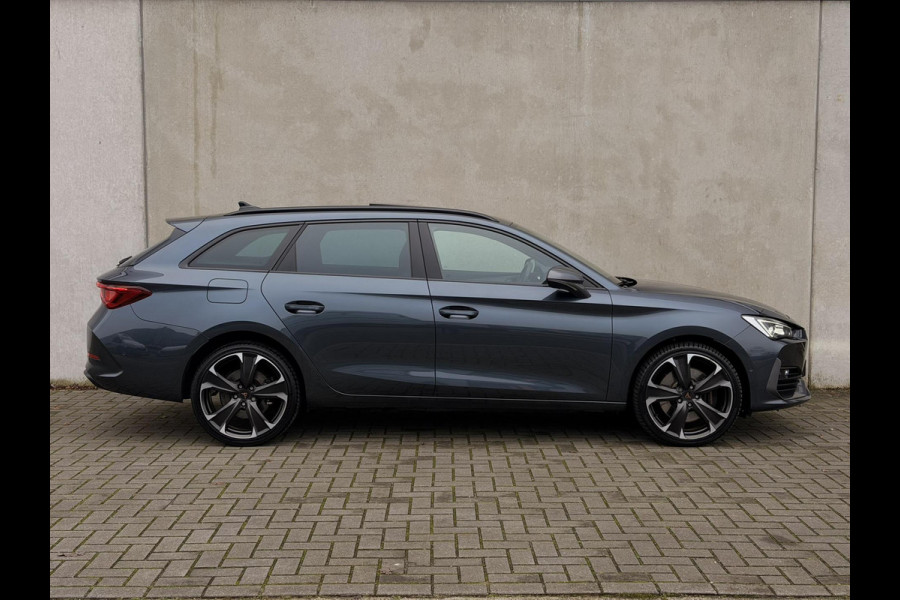 CUPRA Leon Sportstourer 1.4 e-Hybrid VZ Copper Edition Pano 19''