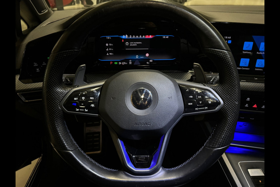 Volkswagen Golf 2.0 TSI R 4M Performance Pano|HuD|H/K|Akrapovic