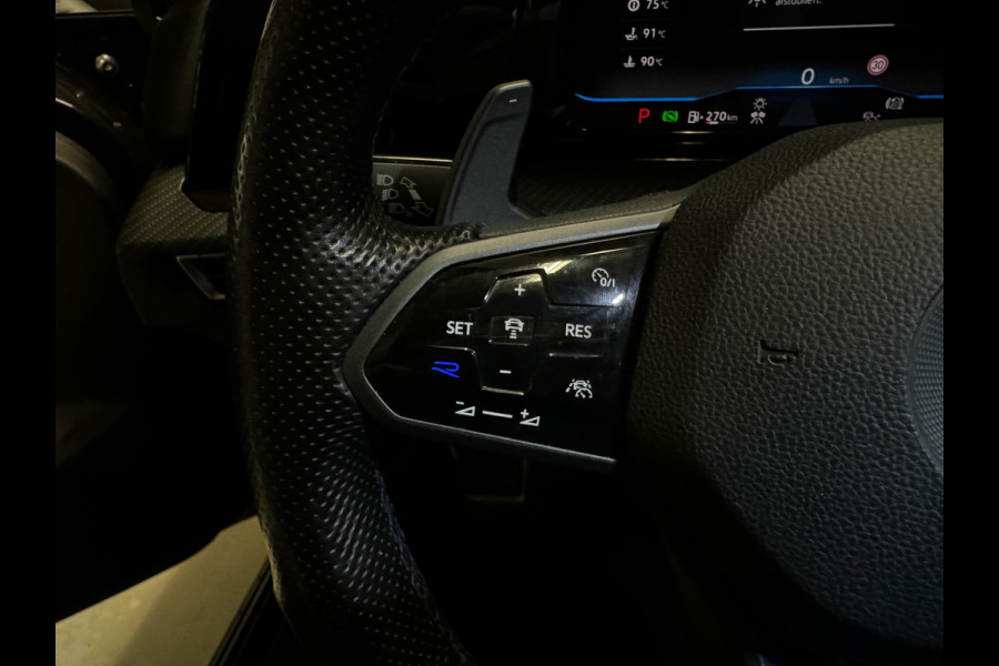 Volkswagen Golf 2.0 TSI R 4M Performance Pano|HuD|H/K|Akrapovic