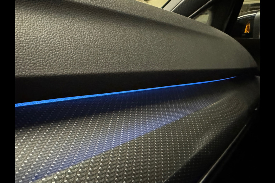 Volkswagen Golf 2.0 TSI R 4M Performance Pano|HuD|H/K|Akrapovic