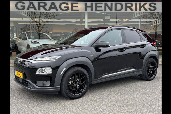 Hyundai Kona EV Fashion 64 kWh | SOH: 96,2% | 3 Fase | warmtepomp | Black Edition LM |  HUD | Blindspot | Climate | Navi |
