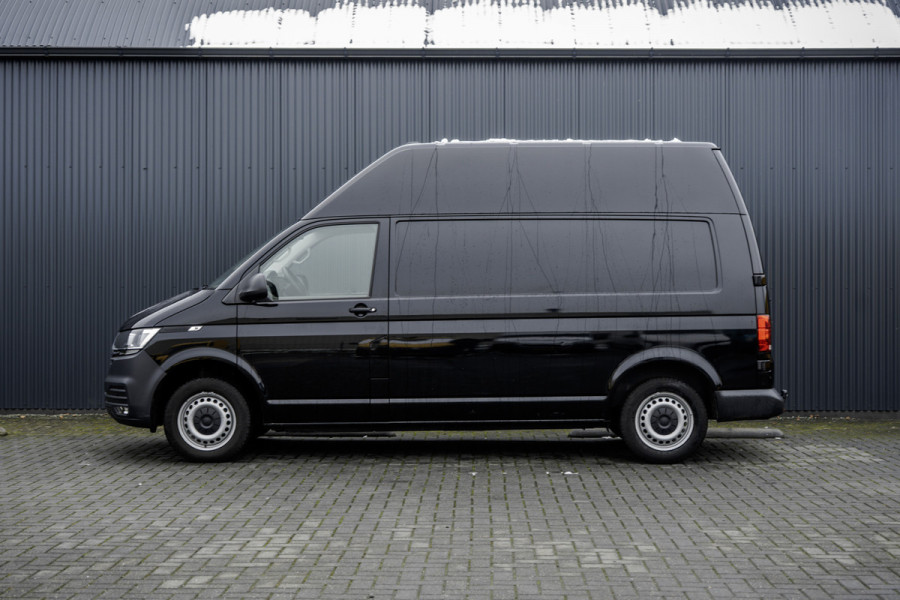 Volkswagen Transporter T6.1 2.0 TDI L2H3 | 150 PK | Trekhaak | Carplay | Navi | Cruise | Airco