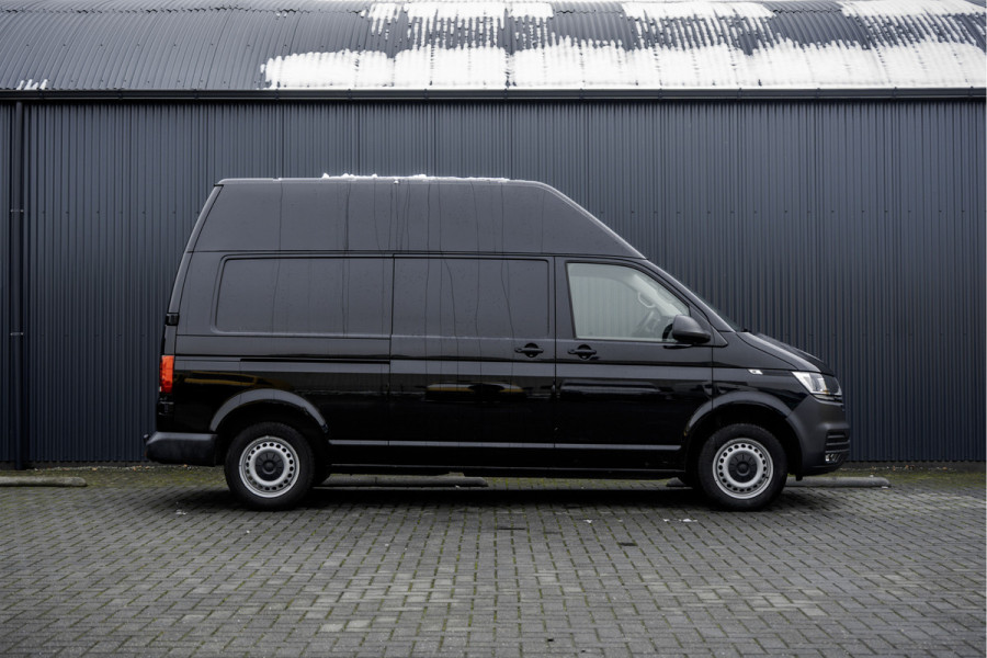 Volkswagen Transporter T6.1 2.0 TDI L2H3 | 150 PK | Trekhaak | Carplay | Navi | Cruise | Airco