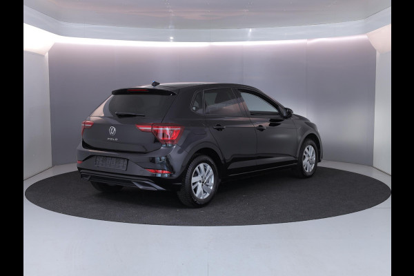 Volkswagen Polo 1.0 TSI Style 95 pk Automaat (DSG) | Navigatie | Parkeersensoren | Adaptieve cruise control | Matrix LED koplampen | Stoelverwarming |