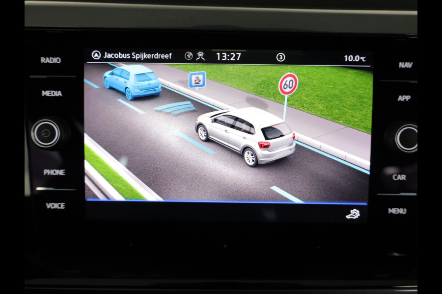 Volkswagen Polo 1.0 TSI Style 95 pk Automaat (DSG) | Navigatie | Parkeersensoren | Adaptieve cruise control | Matrix LED koplampen | Stoelverwarming |