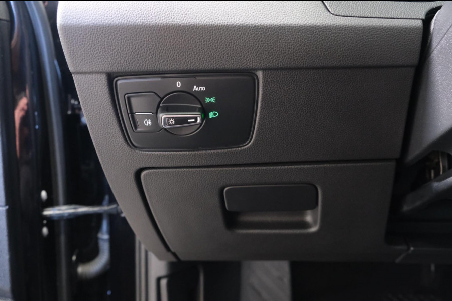 Volkswagen Passat Variant 1.4 TSI PHEV GTE Business - Cruise, Camera, Camera, Massage stoelen