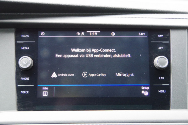 Volkswagen Transporter 2.0 TDI L2 3-ZITS, 150PK AUT. CAMERA, NAVI, CRUISE, AIRCO, CARPLAY, LEDER MF STUURWIEL